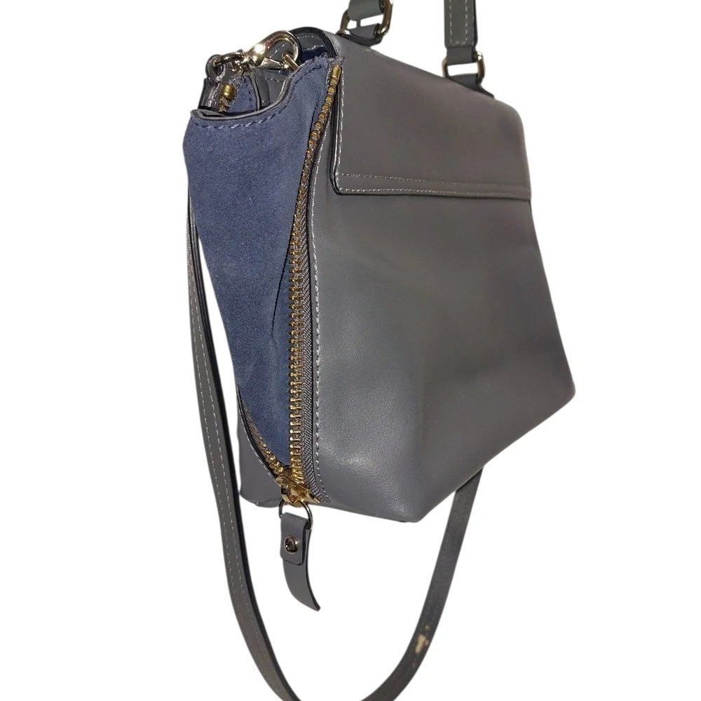 Kate Spade Gray Crossbody Bag with Sophisticated Design